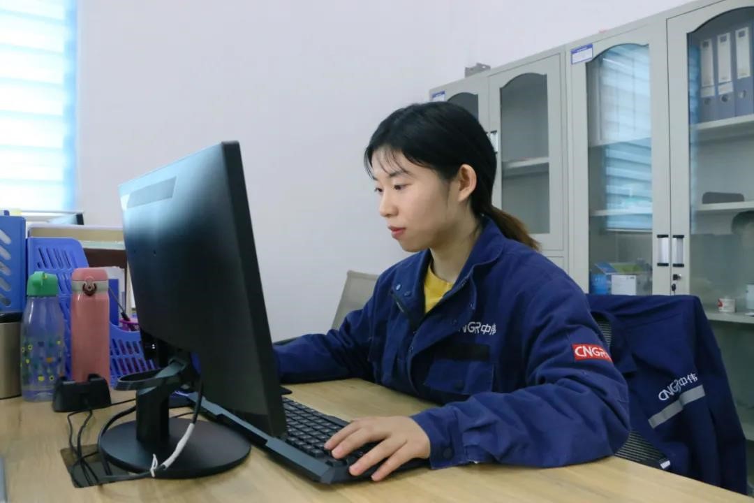 追夢中偉人丨郭瓊:腳踏實地學本領 后起之秀顯擔當 追夢中偉人丨郭瓊:腳踏實地學本領 后起之秀顯擔當