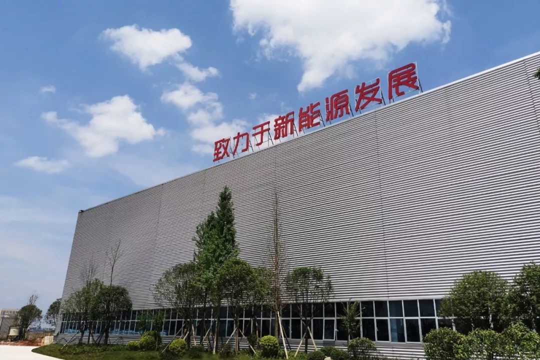 經營中心的“硬核精英”:面對客戶,我們永遠追求極致 經營中心的“硬核精英”:面對客戶,我們永遠追求極致