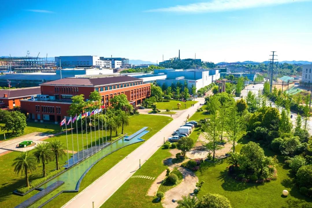 攜手渣打，中偉股份設(shè)立首個(gè)可持續(xù)發(fā)展掛鉤現(xiàn)金賬戶，推動(dòng)綠色金融實(shí)踐