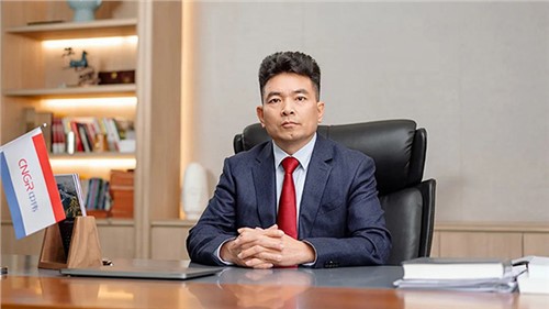 鄧偉明董事長2025新年賀詞 鄧偉明董事長2025新年賀詞