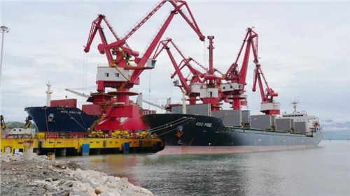 “鎳金屬巨輪”滿載啟航! 北莫羅瓦利產業基地鎳產品發貨首破萬金噸 “鎳金屬巨輪”滿載啟航! 北莫羅瓦利產業基地鎳產品發貨首破萬金噸